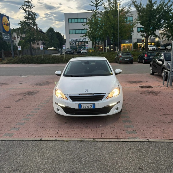 Peugeot 308 - immagine 4